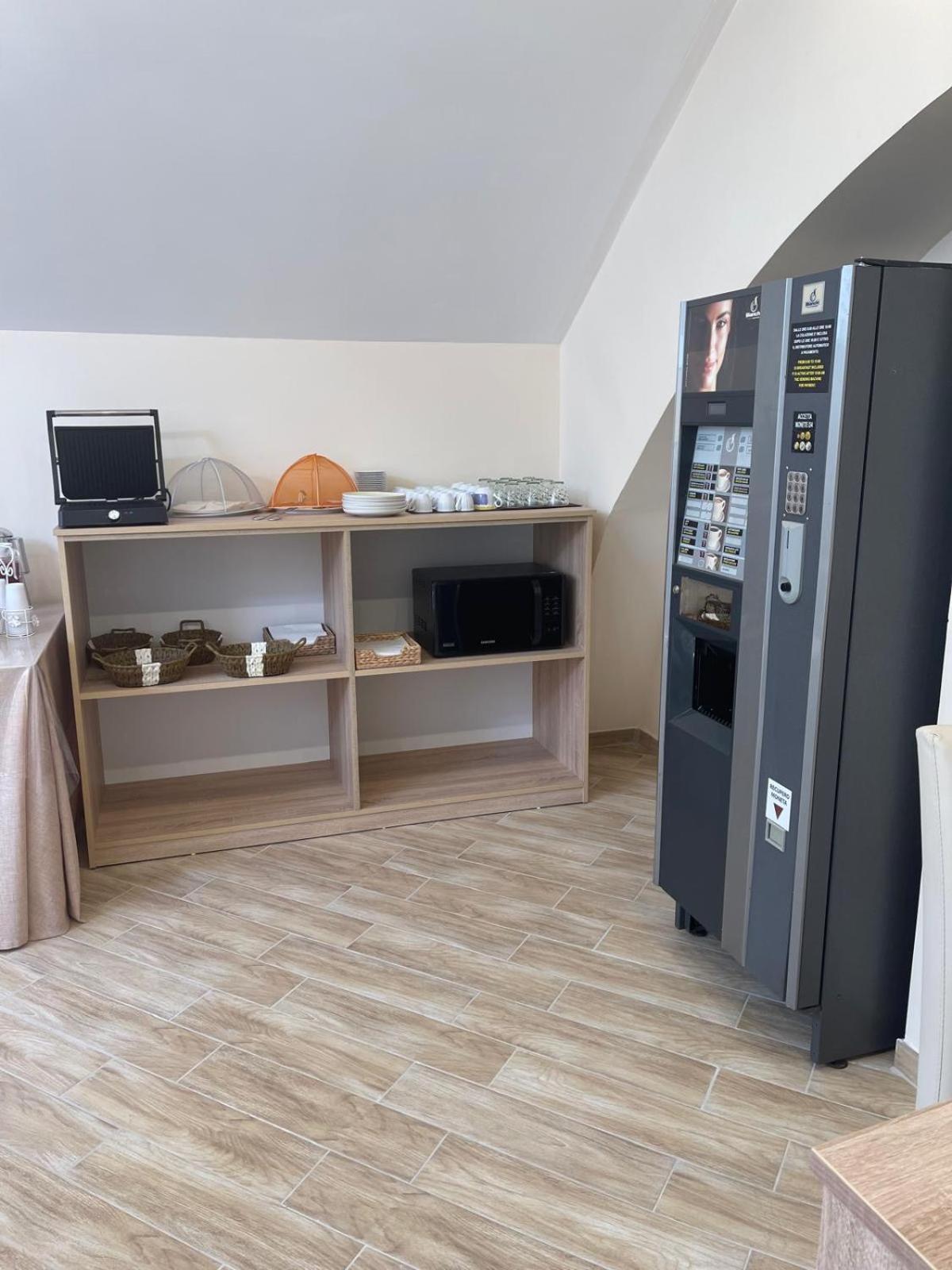 Attic Room Неаполь Экстерьер фото